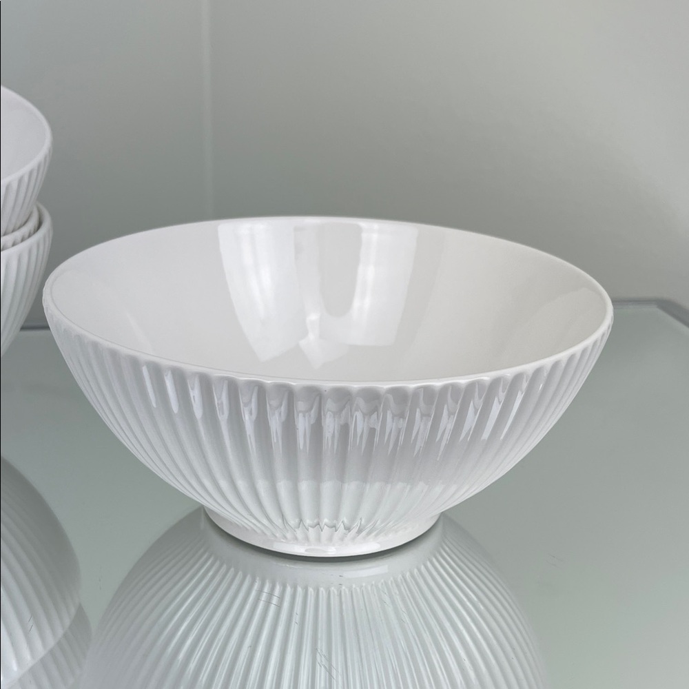 Maison Neuve White Ribbed Ceramic Bowls – Set of 4